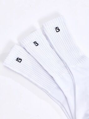 Buffbunny - 3 Pack Scrunch Socks
White size 5-8